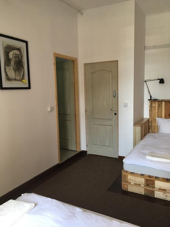 Victoria Poshtel Bucharest旅舍 外观 照片