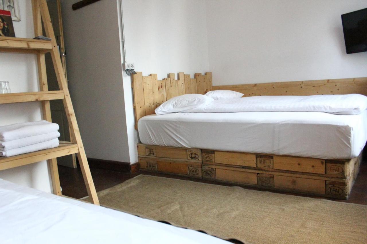 Victoria Poshtel Bucharest旅舍 外观 照片