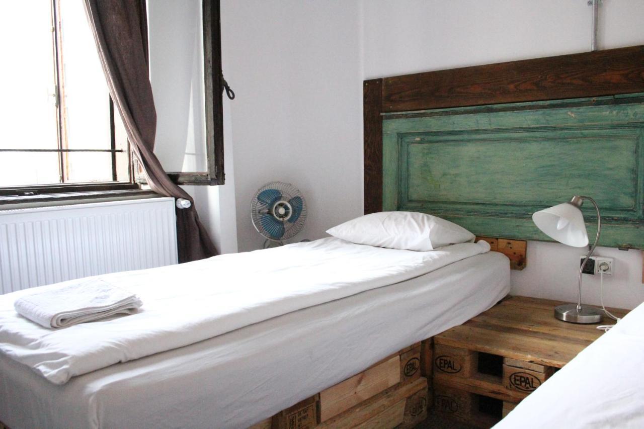 Victoria Poshtel Bucharest旅舍 外观 照片